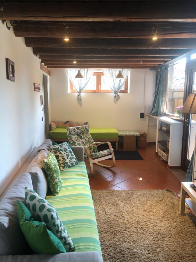 Il Nido Della Buonanotte 1 Family Friendly Apartment Verona Ngoại thất bức ảnh